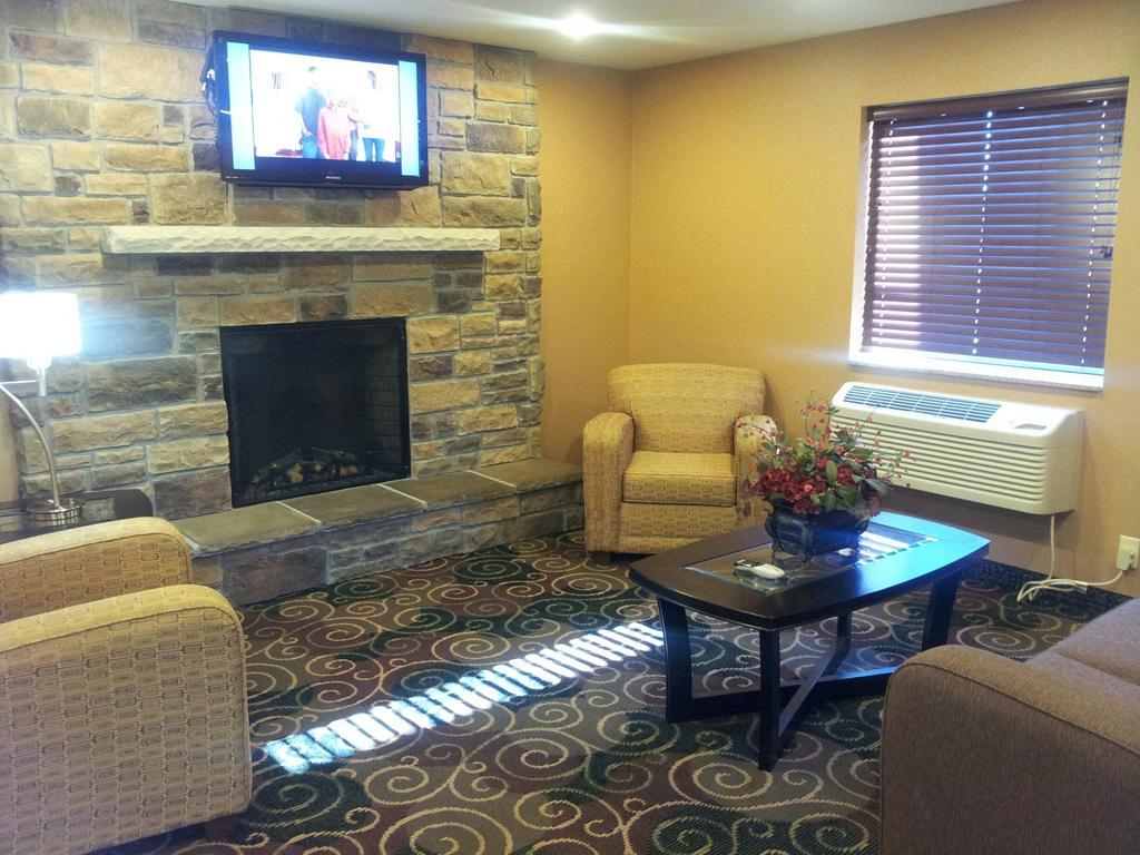 Cobblestone Inn & Suites - Hartington Luaran gambar