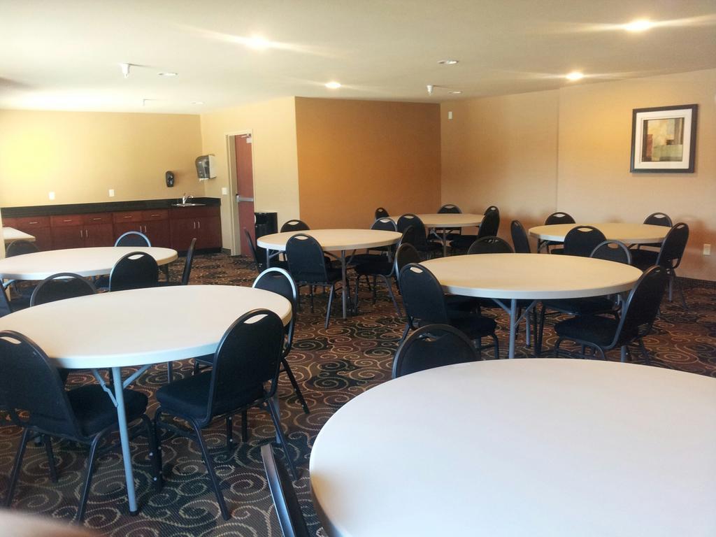 Cobblestone Inn & Suites - Hartington Luaran gambar