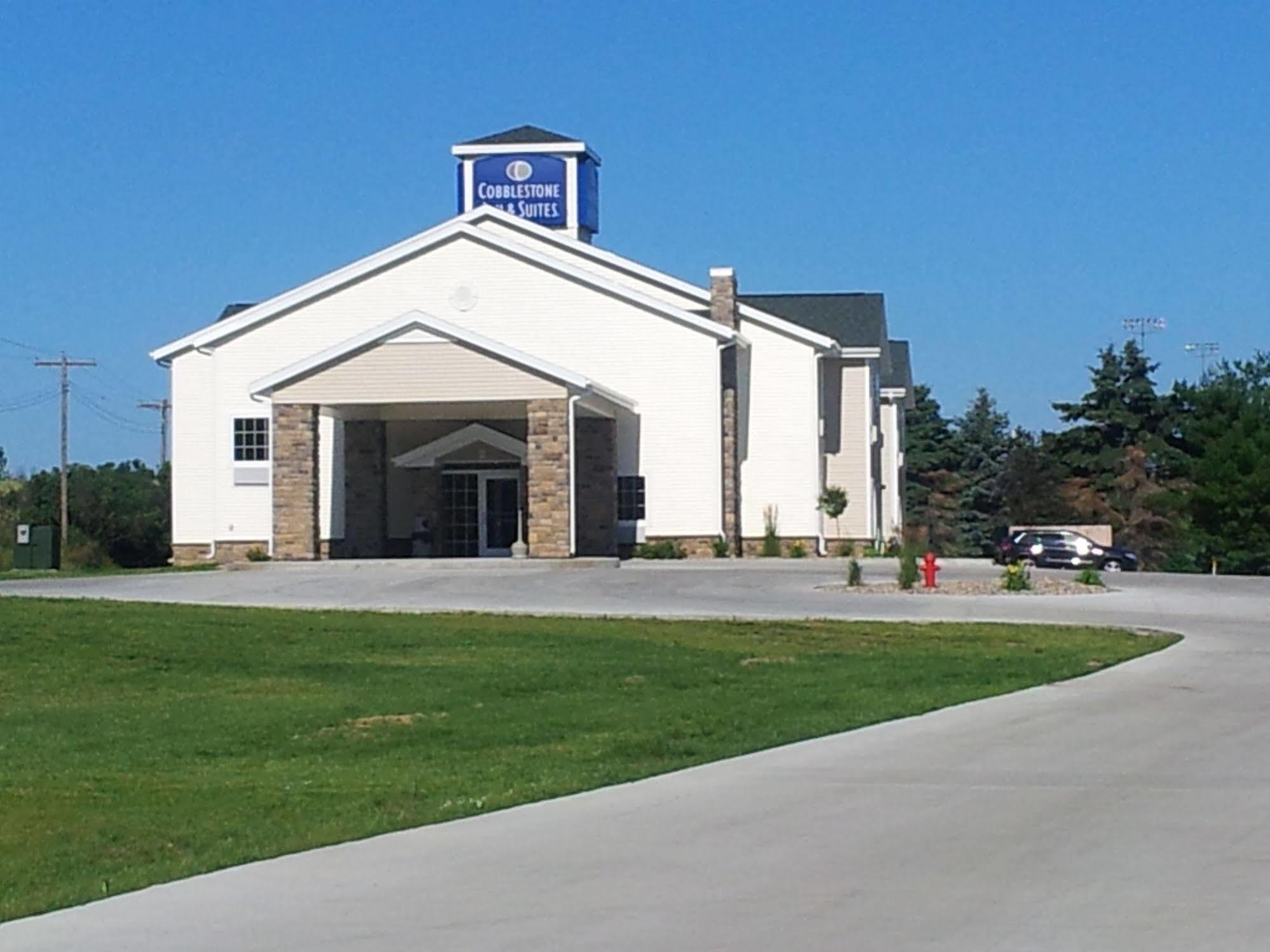 Cobblestone Inn & Suites - Hartington Luaran gambar